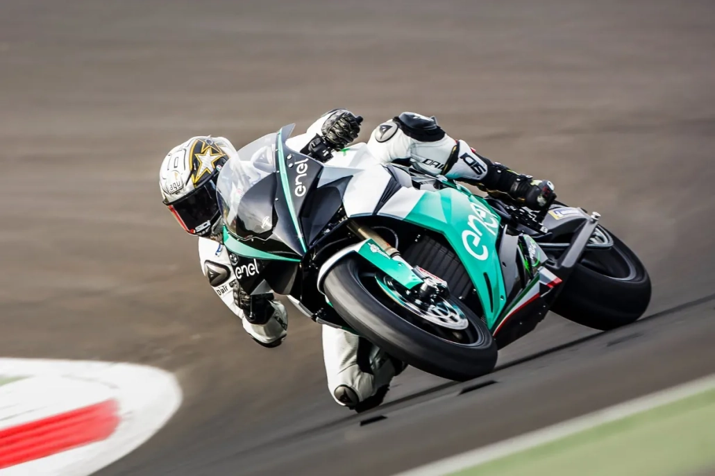 رونمایی از MotoE World Cup؛ مسابقات موتور برقی تحت حمایت FIM و Enel.